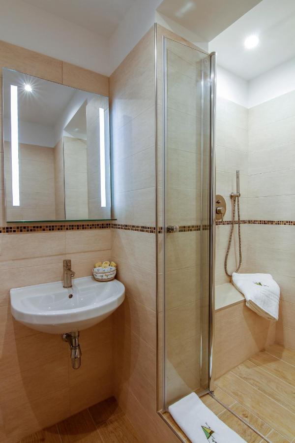 Tre Raggi Apartment Velence Kültér fotó